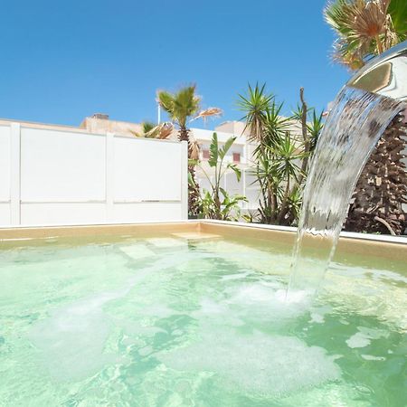 Hotel Le Grotte Lampedusa Exterior foto