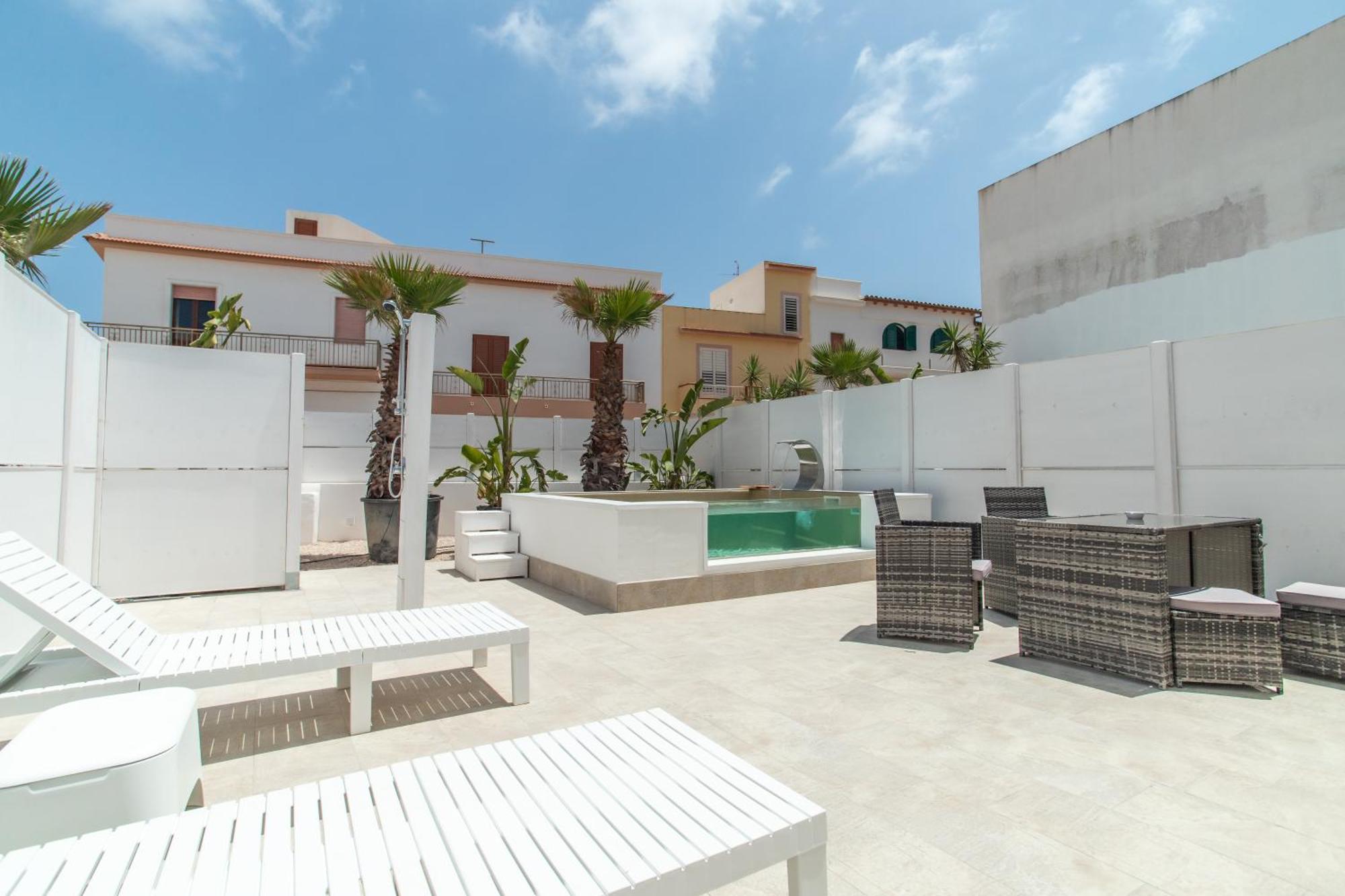 Hotel Le Grotte Lampedusa Exterior foto